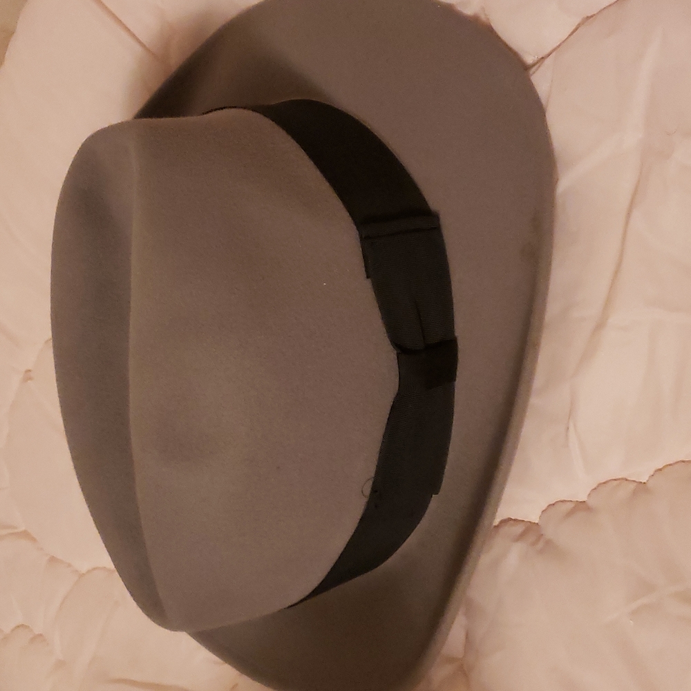 Vintage Biltmore royal hat
